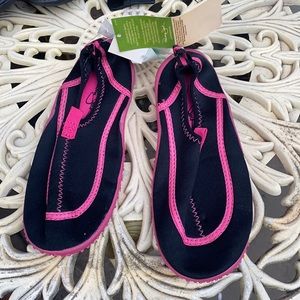 Panama Jack swim shoes NWT